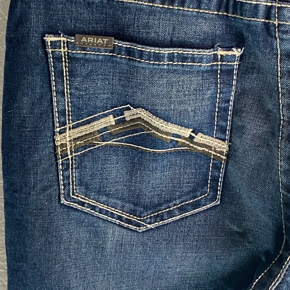 ARIAT Straight Fit Straight Leg M5 Size 34 X 30 Mens Denim Jeans - Loop Lock - Picture 10 of 16